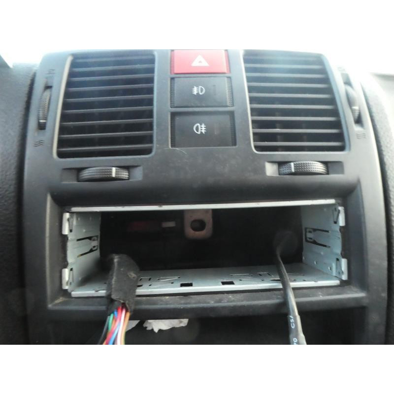 Serrure arriere droit HYUNDAI GETZ Photo n°13