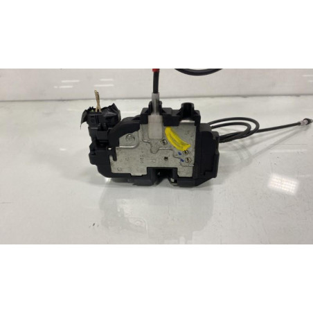 Serrure avant droit NISSAN NOTE 1