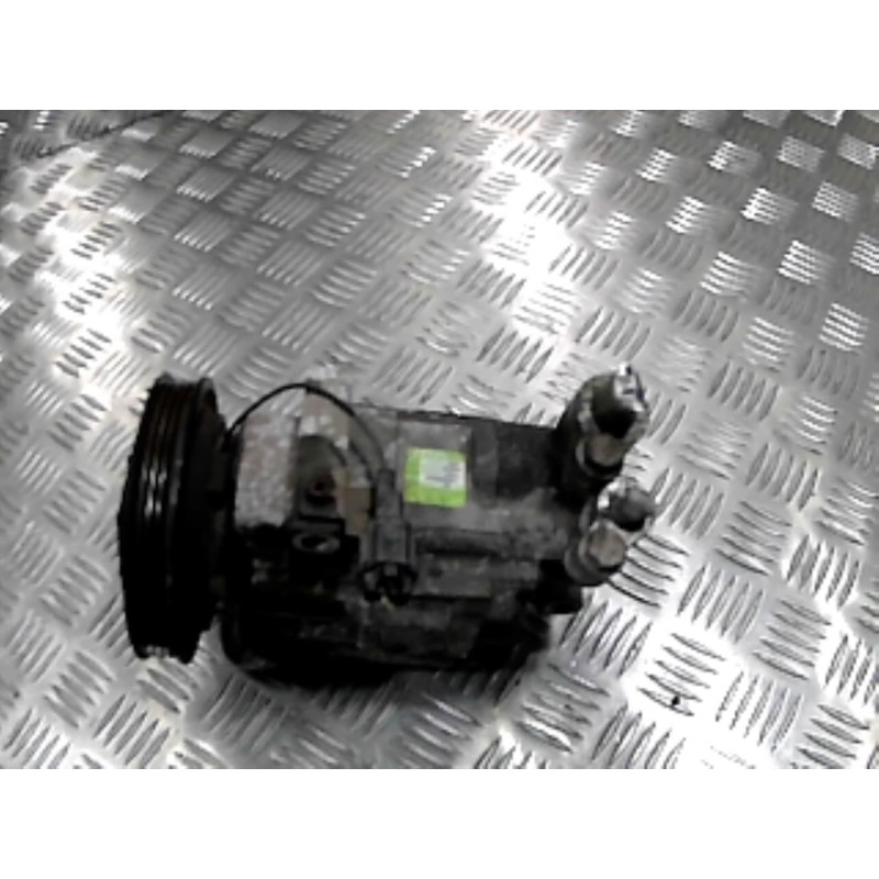 Compresseur clim NISSAN MICRA 3 Photo n°1