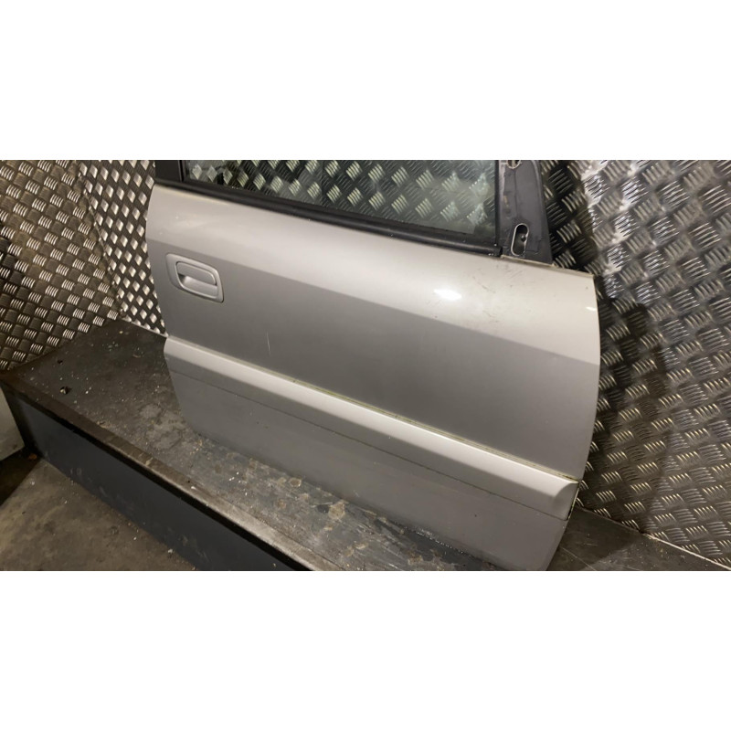 Porte avant droit OPEL ZAFIRA A Photo n°4