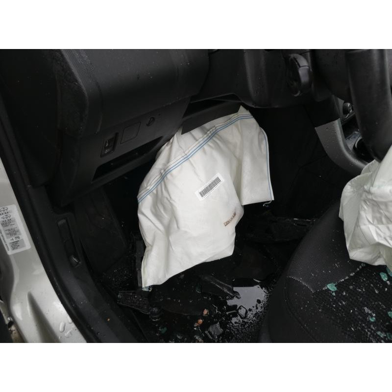 Bouton de warning PEUGEOT 308 1 Photo n°6