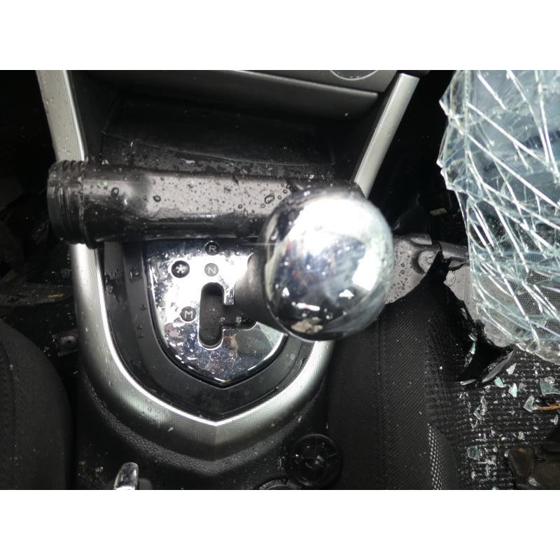 Bouton de warning PEUGEOT 308 1 Photo n°13