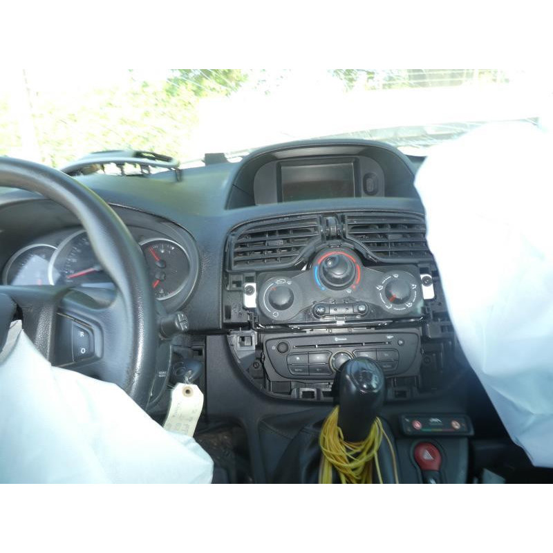 Interrupteur de leve vitre avant droit RENAULT KANGOO 2 Photo n°15