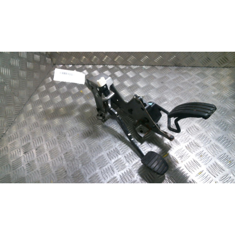 Pedale de frein RENAULT CLIO 3 Photo n°1
