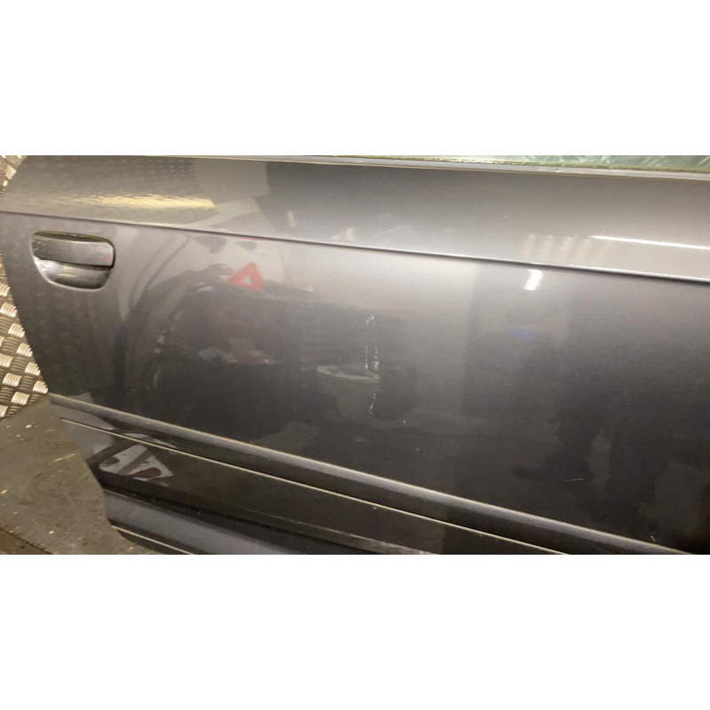 Porte avant droit AUDI A3 2 Photo n°1