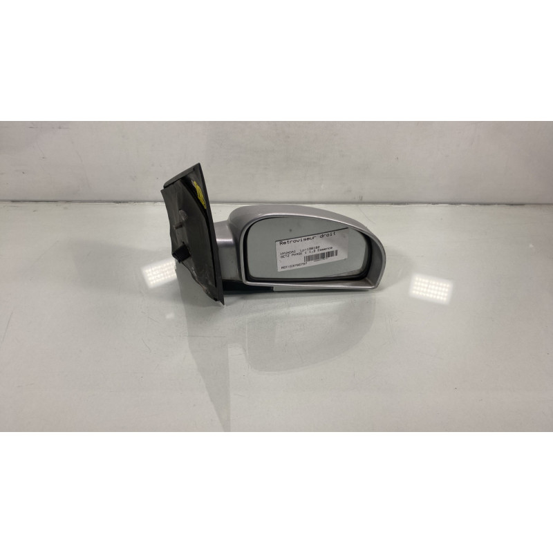 Retroviseur droit HYUNDAI GETZ Photo n°1