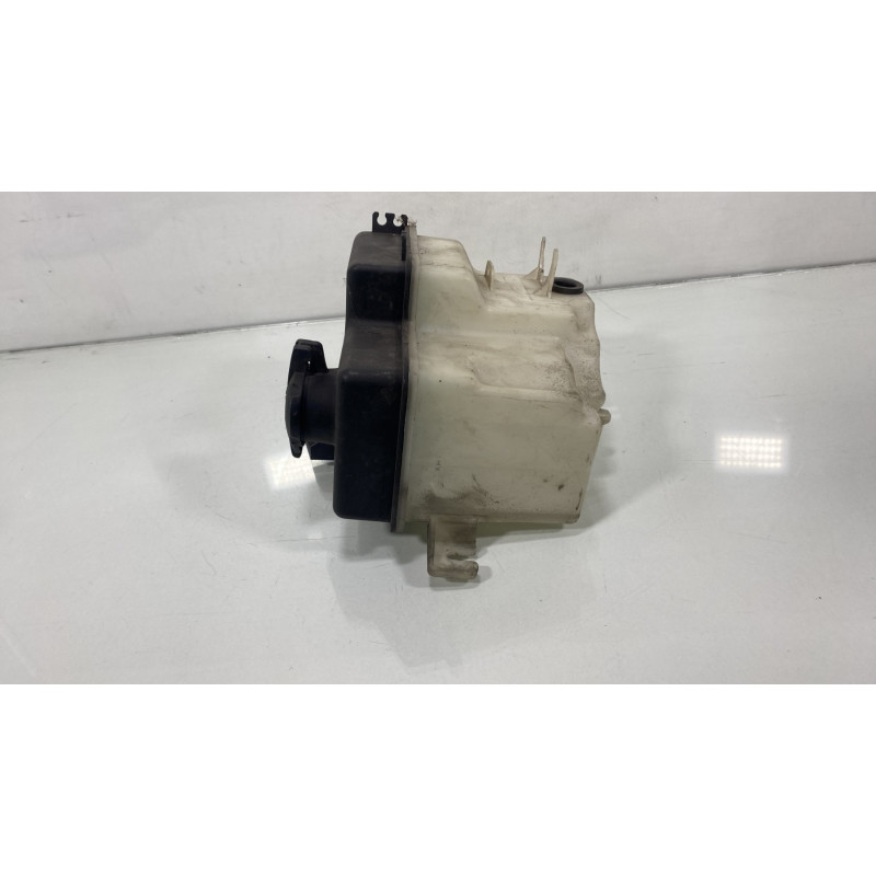 Vase de lave glace HYUNDAI GETZ Photo n°2