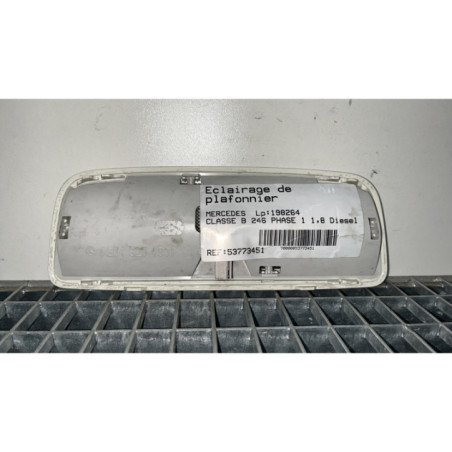Eclairage de plafonnier MERCEDES CLASSE B 246