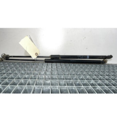 Verin de coffre MERCEDES CLASSE B 246 Photo n°1