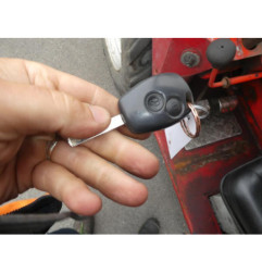 Boite a gants RENAULT CLIO 3