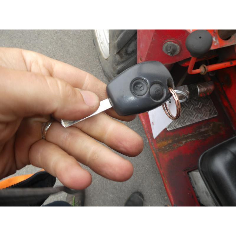 Boite a gants RENAULT CLIO 3 Photo n°8