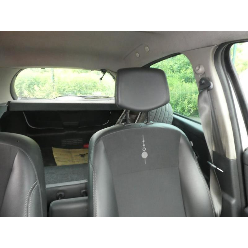Boite a gants RENAULT CLIO 3 Photo n°12