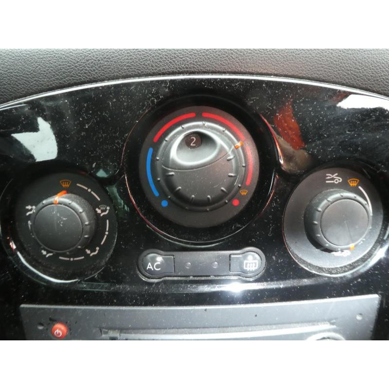 Boite a gants RENAULT CLIO 3 Photo n°13