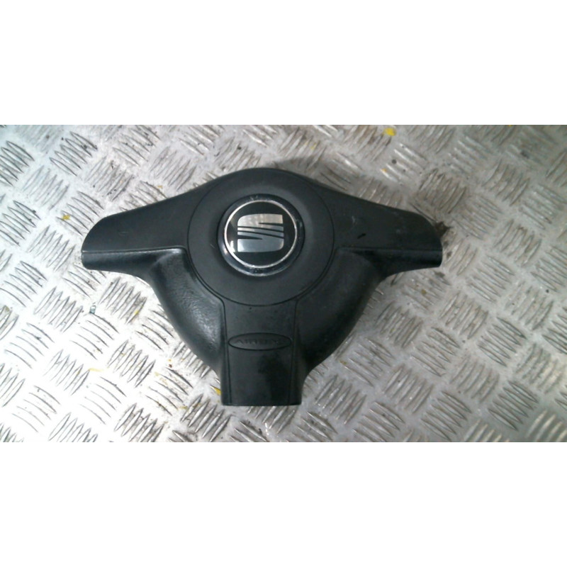 Air bag conducteur SEAT LEON 1 Photo n°1