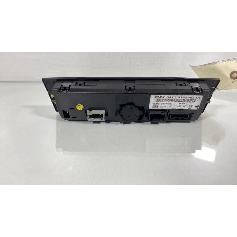 Commande chauffage BMW SERIE 1 E82 Photo n°2