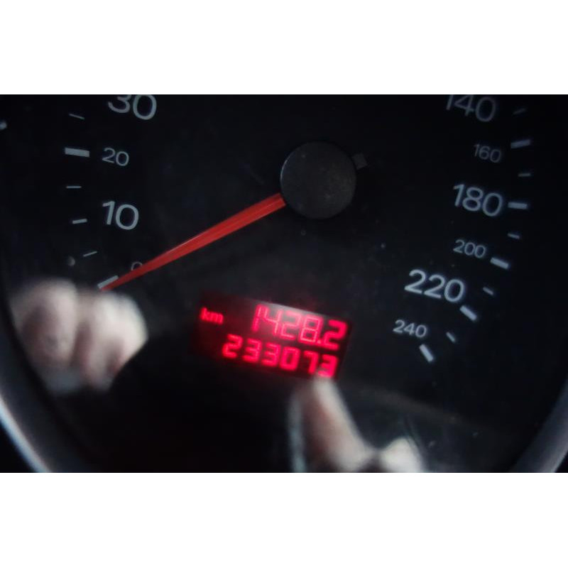 Trappe d'essence AUDI A2 Photo n°9