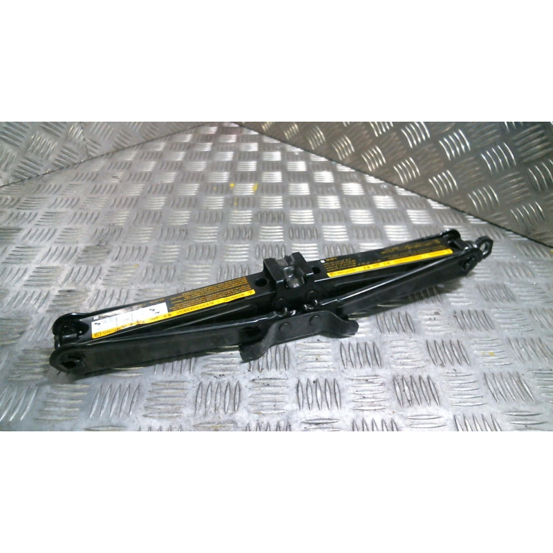 Cric OPEL ASTRA H Photo n°1