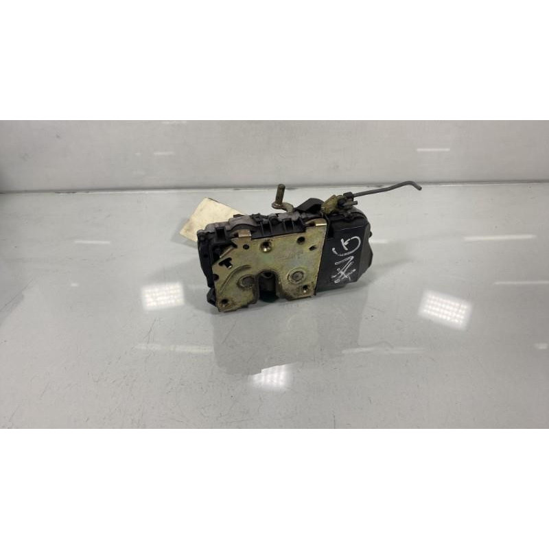 Serrure avant gauche CITROEN XSARA PICASSO Photo n°3