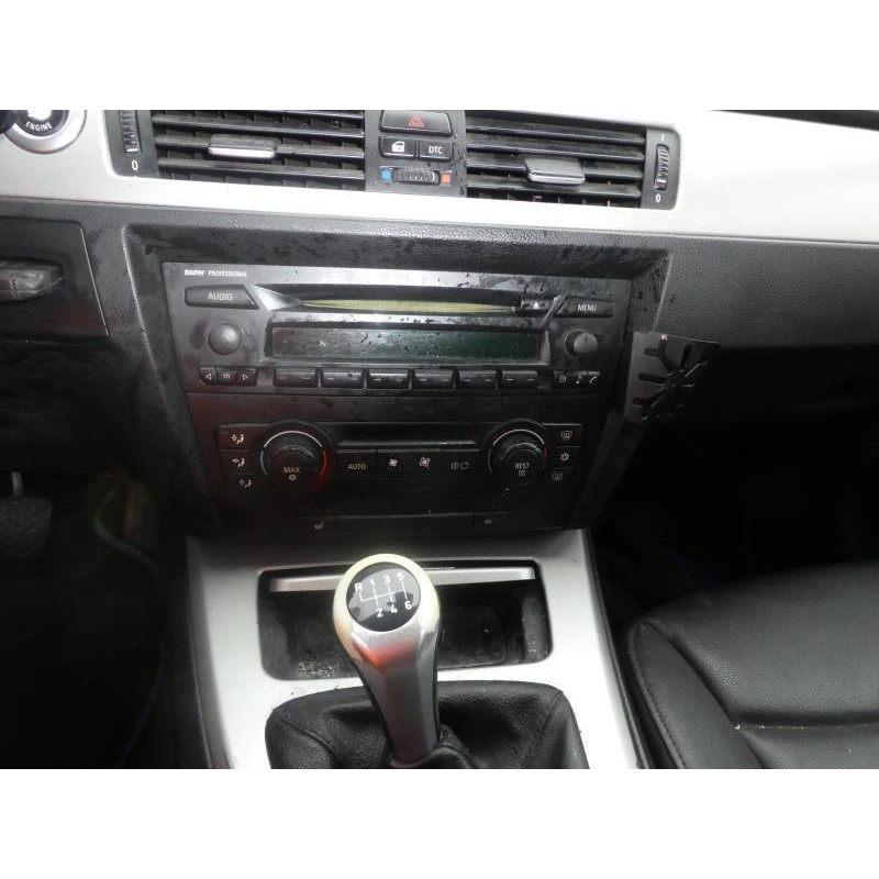 Malle/Hayon arriere BMW SERIE 3 E91 Photo n°11