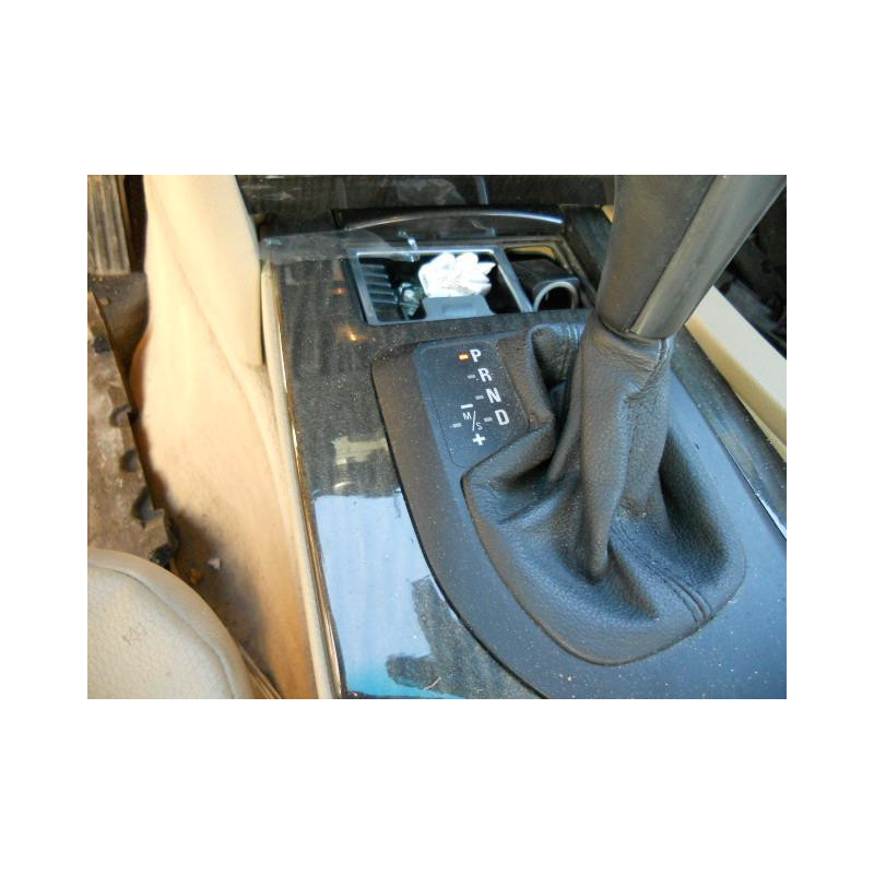 Malle/Hayon arriere BMW SERIE 5 E60 Photo n°10