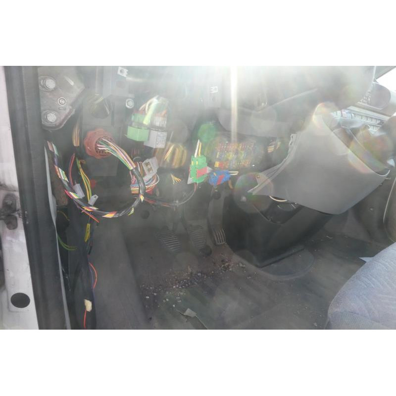 Vitre avant droit CITROEN JUMPY 1 Photo n°10