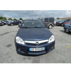Aile avant droit OPEL TIGRA 2