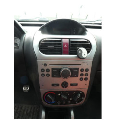 Aile avant droit OPEL TIGRA 2