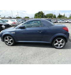 Aile avant droit OPEL TIGRA 2