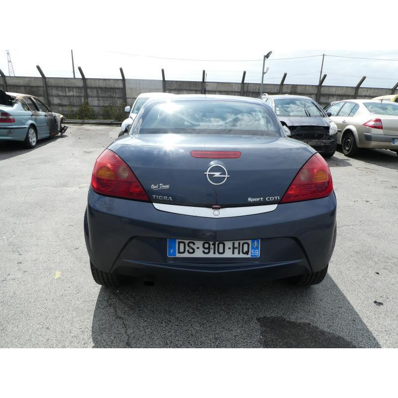 Aile avant droit OPEL TIGRA 2 Photo n°16