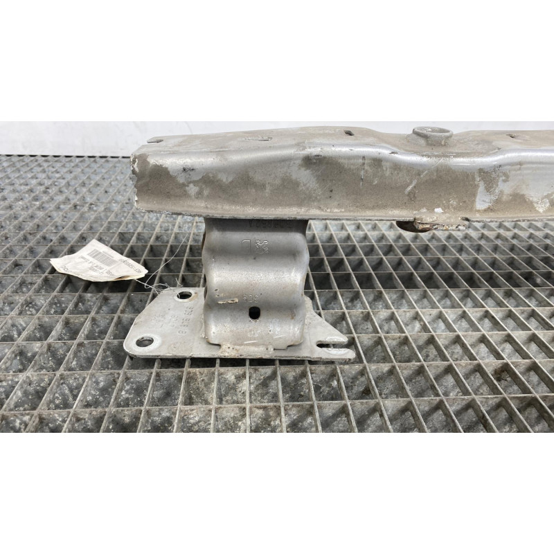 Renfort pare choc arriere (traverse) PEUGEOT 207 Photo n°4