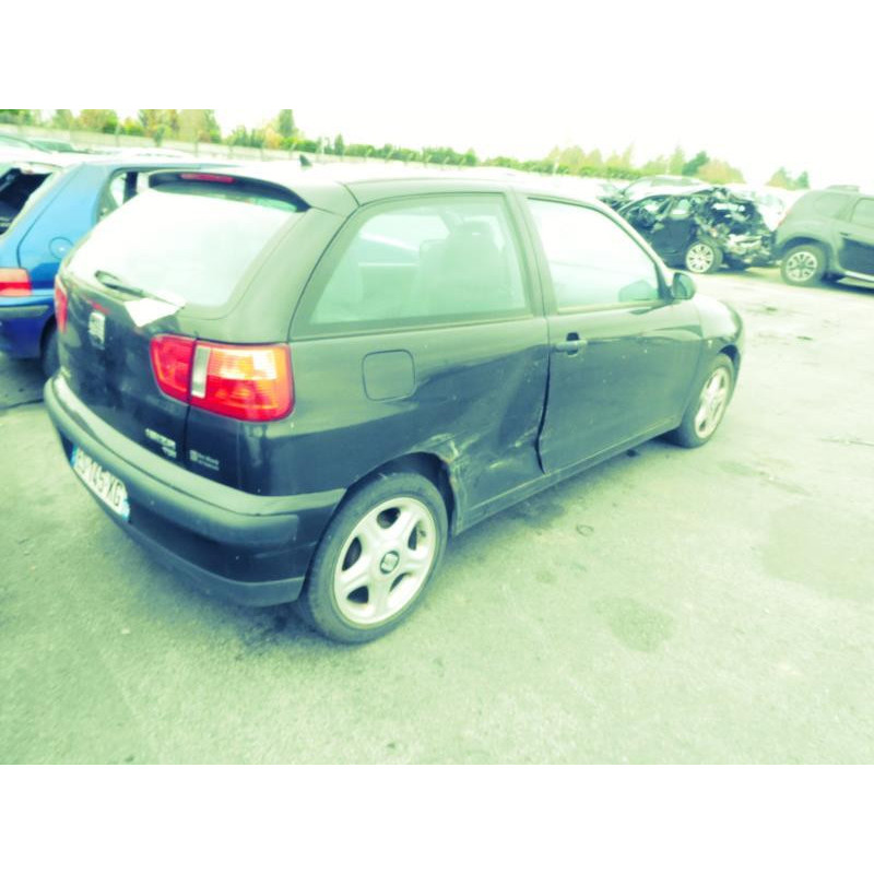 Pare choc arriere SEAT IBIZA 2 Photo n°11