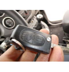 Vitre avant gauche PEUGEOT PARTNER 2