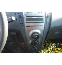 Pare soleil gauche TOYOTA YARIS 2