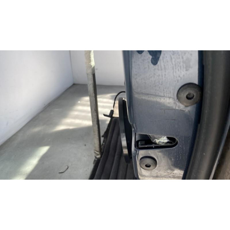 Porte avant droit VOLKSWAGEN GOLF 5 Photo n°6