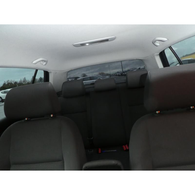 Porte avant droit VOLKSWAGEN GOLF 5 Photo n°8