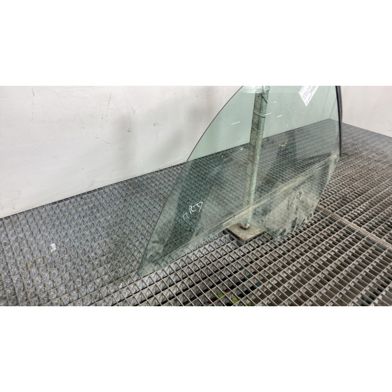 Vitre arriere droit CITROEN C3 PLURIEL Photo n°5