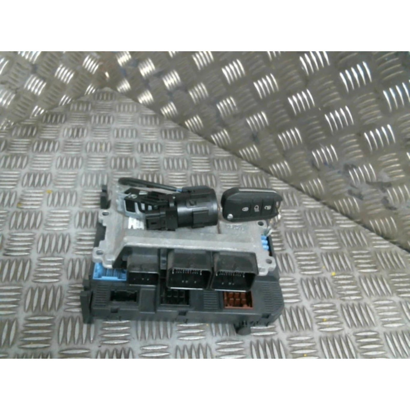 Kit de demarrage PEUGEOT 208 1 Photo n°2