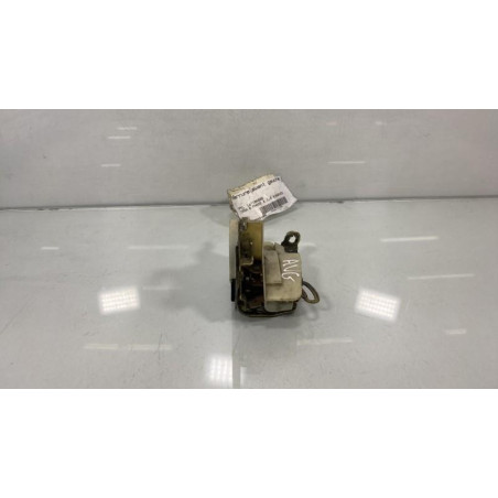 Serrure avant gauche OPEL CORSA B