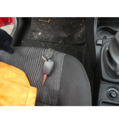 Calandre DACIA SANDERO 1