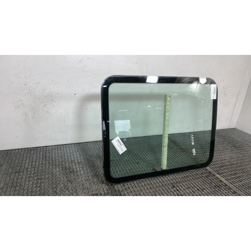 Custode arriere droit RENAULT MASTER 2 Photo n°4