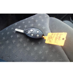 Attache ceinture arriere gauche PEUGEOT 807