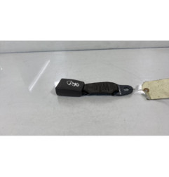 Attache ceinture arriere droit NISSAN MICRA 3