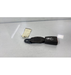 Attache ceinture arriere droit NISSAN MICRA 3