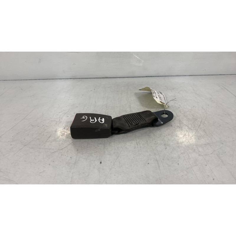 Attache ceinture arriere gauche NISSAN MICRA 3 Photo n°3