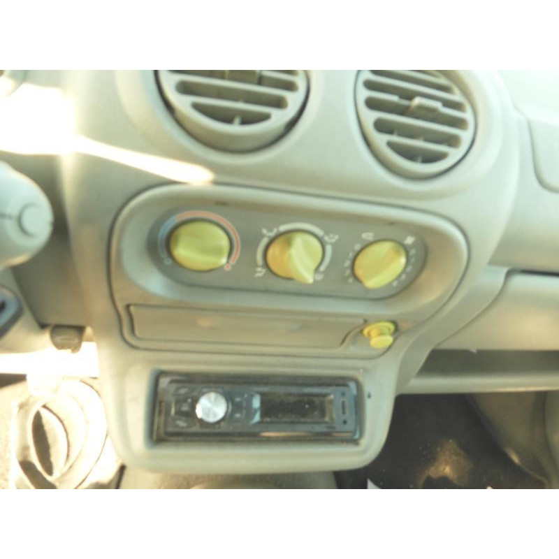 Ceinture avant droit RENAULT TWINGO 1 Photo n°8