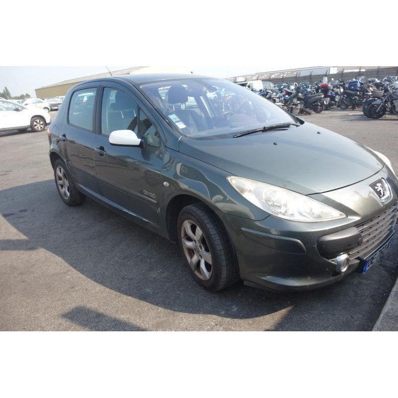 Trappe d'essence PEUGEOT 307 Photo n°4