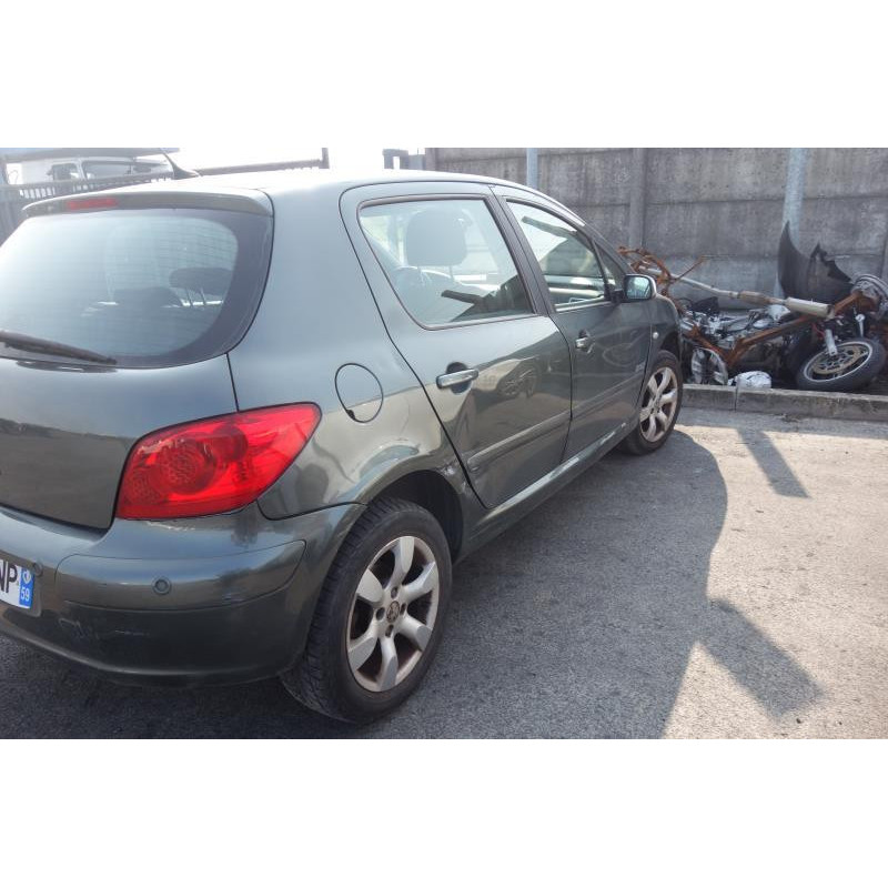Trappe d'essence PEUGEOT 307 Photo n°8