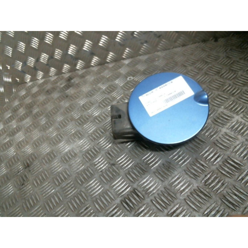 Trappe d'essence FORD KA 1 Photo n°3