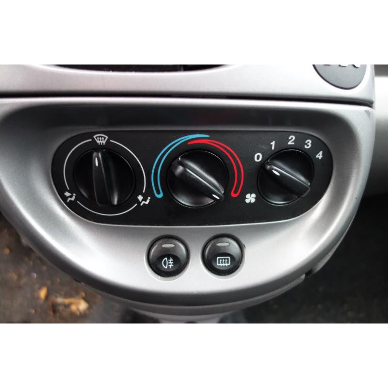 Trappe d'essence FORD KA 1 Photo n°9