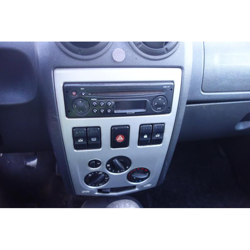 Compteur DACIA LOGAN 1 Photo n°10